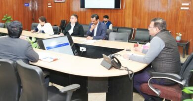 पीएमश्री स्कूलों में कम्प्यूटर लैब एवं पुस्तकालयों के स्थापना में तेजी लायी जाए- मुख्य सचिव