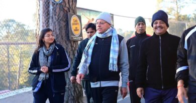 रानीखेत की वादियों में ‘जन-संवाद’: CM धामी ने सुबह की सैर और चाय की चुस्की के साथ जाना जनता का हाल; ‘जन-जन की सरकार’ अभियान को मिल रहा भरपूर आशीर्वाद