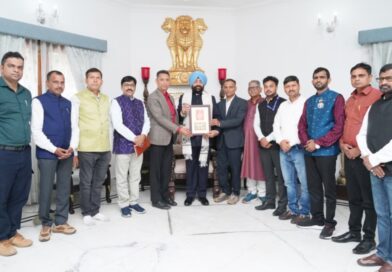 देवभूमि उत्तराखंड में डेलीगेशन का स्वागत करते हुए, गवर्नर ने राज्य की आध्यात्मिक विरासत, आर्थिक तरक्की और विकास की पहल पर दी अहम जानकारियां