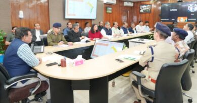 मुख्य सचिव आनंद बर्धन की अध्यक्षता में वाइब्रेंट विलेज प्रोजेक्ट की एसएलएससी की समीक्षा बैठक आयोजित, विकास हेतु 402 करोड़ रुपये के प्रस्तावों को मिली मंजूरी