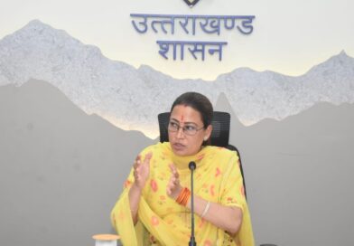 खेल मंत्री  रेखा आर्या ने समीक्षा बैठक में अधिकारियों को दिए निर्देश