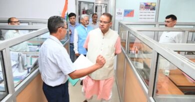 उपनल मुख्यालय पहुंचे मंत्री गणेश जोशी, किया औचक निरीक्षण
