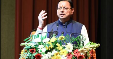 विकसित भारत की आधारशिला है उच्च शिक्षा: सीएम धामी बोले— “युवाओं को नौकरी मांगने वाला नहीं, रोजगार देने वाला बना रही सरकार”