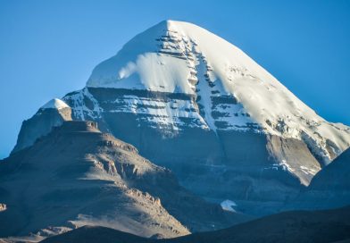 आदि कैलास-ओम पर्वत यात्रा ने बनाया नया रिकॉर्ड, 50 हजार से अधिक श्रद्धालुओं ने किए दर्शन
