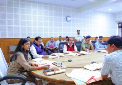 पौड़ी में सजेगा ‘खेल महाकुंभ’ का मंच: डीएम स्वाति एस. भदौरिया ने की तैयारियों की समीक्षा, तीन चरणों में हुनर दिखाएंगे युवा