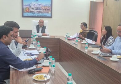 तय समय में सड़कें गड्ढामुक्त न होने पर गढ़वाल आयुक्त सख्त, निर्माणदायी संस्थाओं को एक दिन का अल्टीमेटम