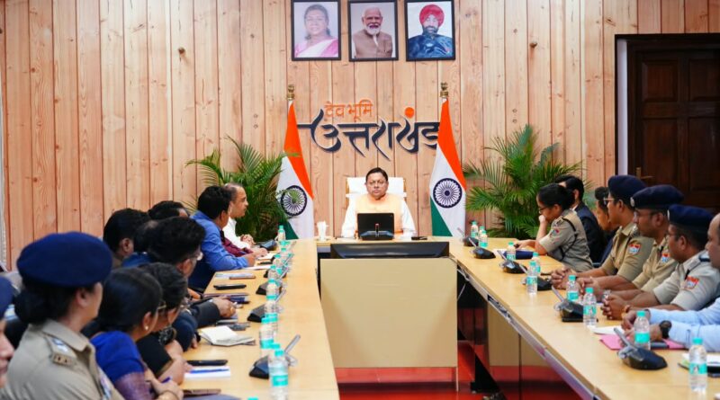 त्योहारों में सुरक्षा, स्वच्छता और यातायात व्यवस्था में कोई चूक नहीं—मुख्यमंत्री ने जिलाधिकारियों और पुलिस अधिकारियों को दिए कड़े निर्देश